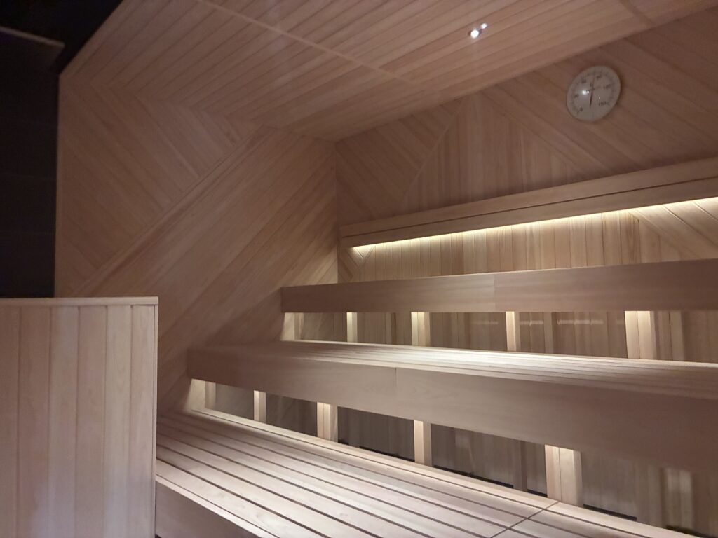 舞浜ユーラシア＿フィンランドサウナ