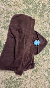 舞浜ユーラシア＿フードがついて便利な岩盤浴タオル